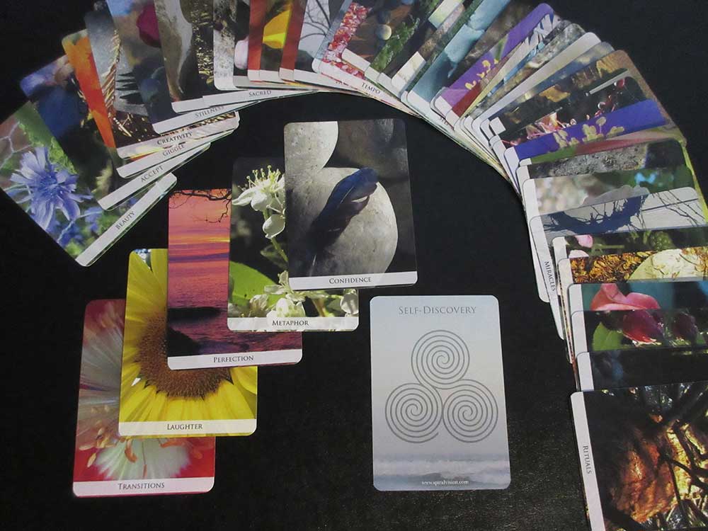 Intuition Tools: Self-Discovery Deck by Nancy Thiel Voogd